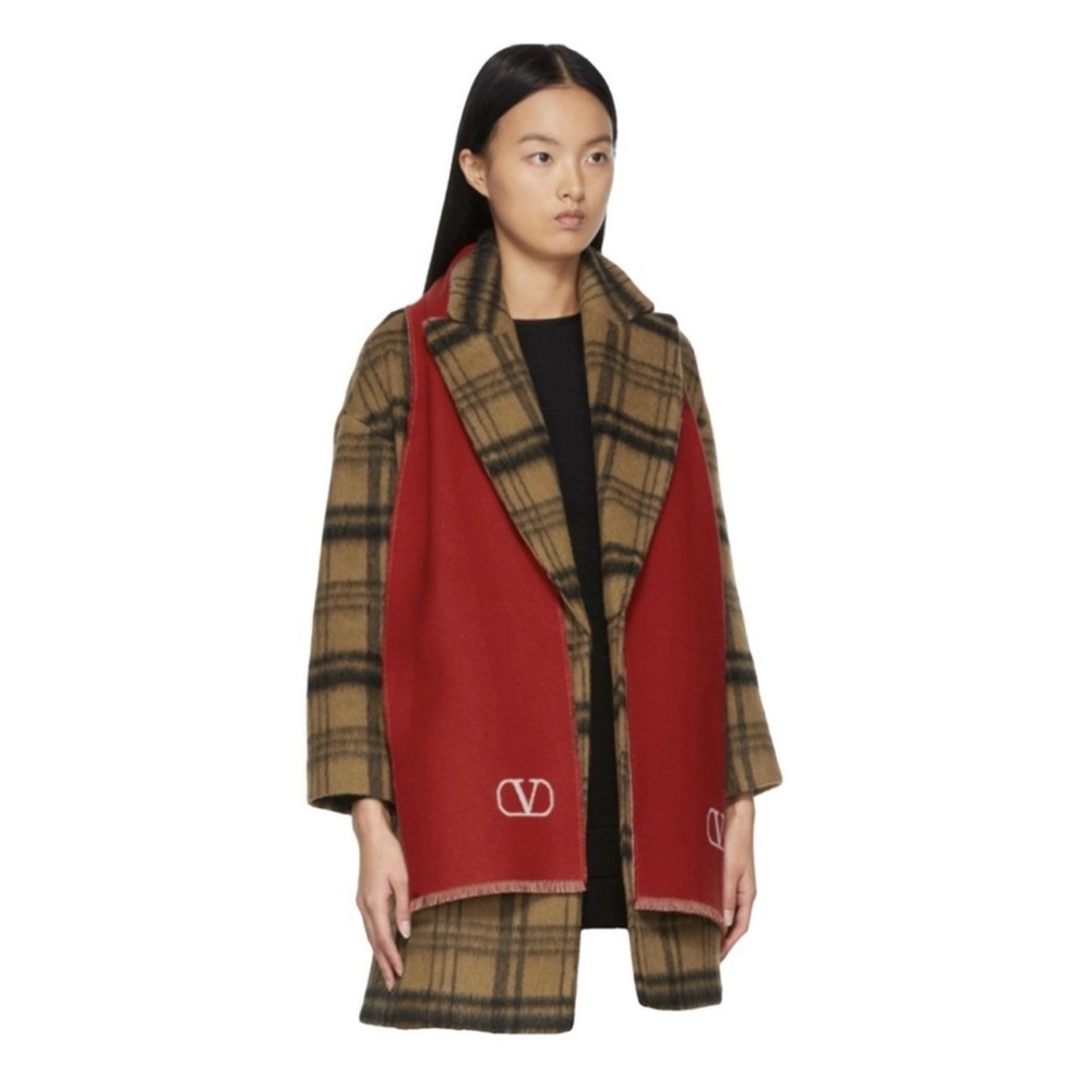 Valentino Double-faced VLogo Knitted Red Scarf